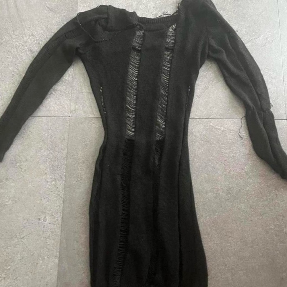 Elegant Black Knit Dress